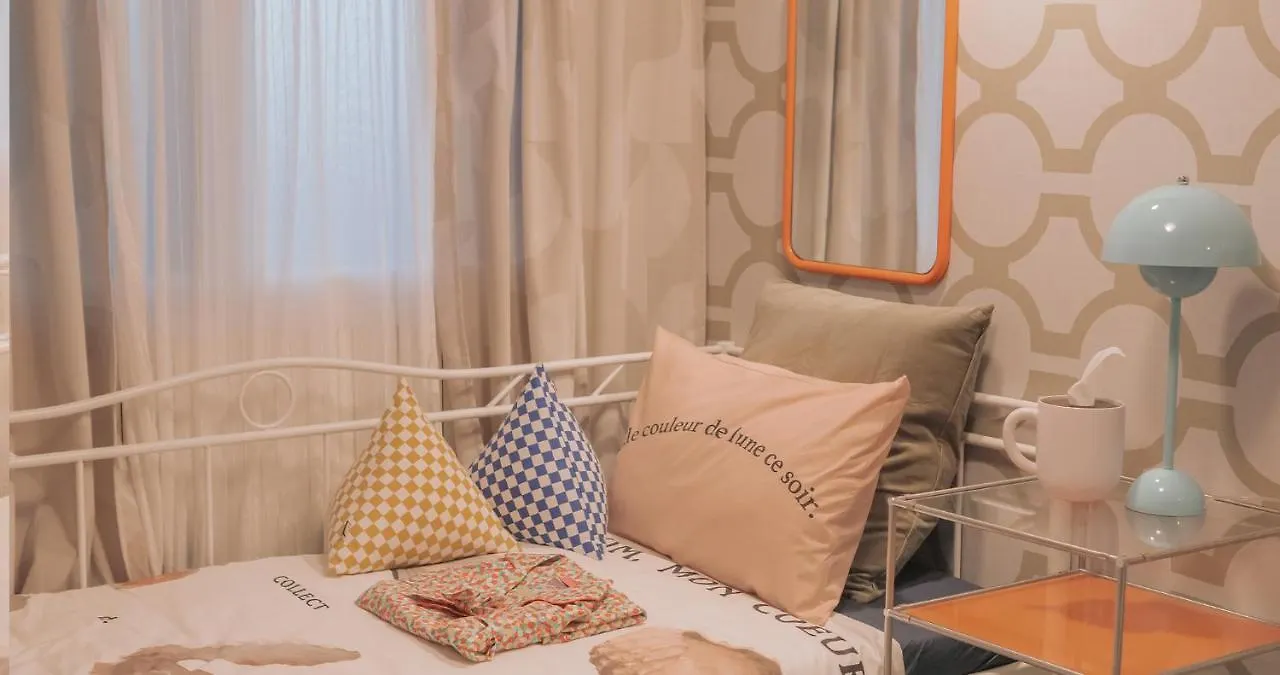 Fifties Jacqueline Hotel Seoul 3*,